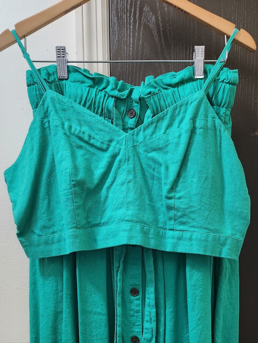 Universal Thread Green Crop Top